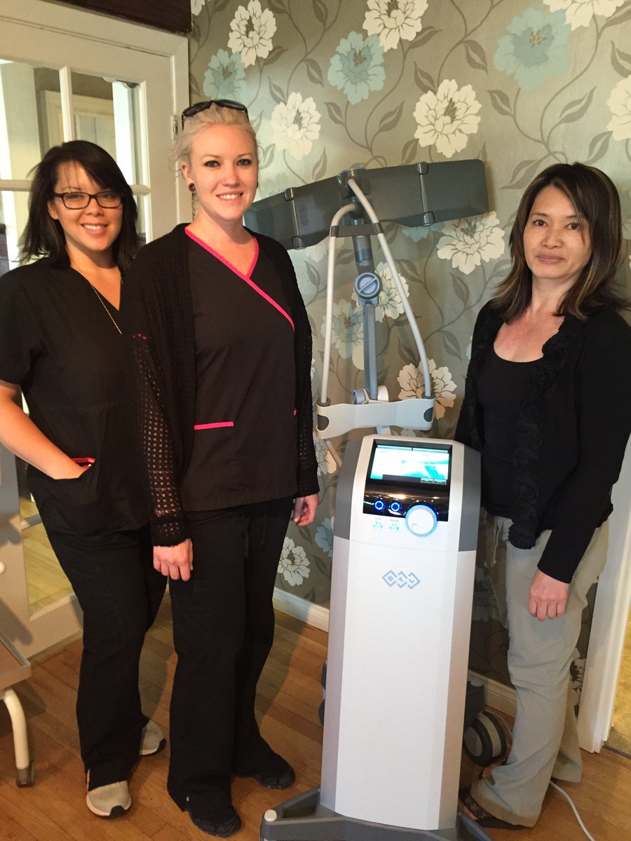 monarchlaser's tweet photo. We had a great Vanquish Training with @bb_lounge !!!#vanquishme #aesthetics #laser#bodycontouring #monarchlaser https://t.co/xVL9oTArO5