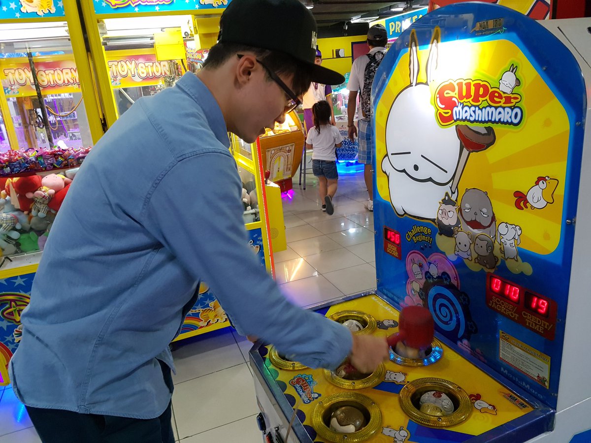 T1LoL's tweet photo. 잡았다! 😅 https://t.co/lqsoHd6vsk