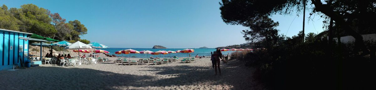 alejaanddra's tweet photo. CALA SAN VICENTE
CALA LLENYA https://t.co/kVhICsrLfq