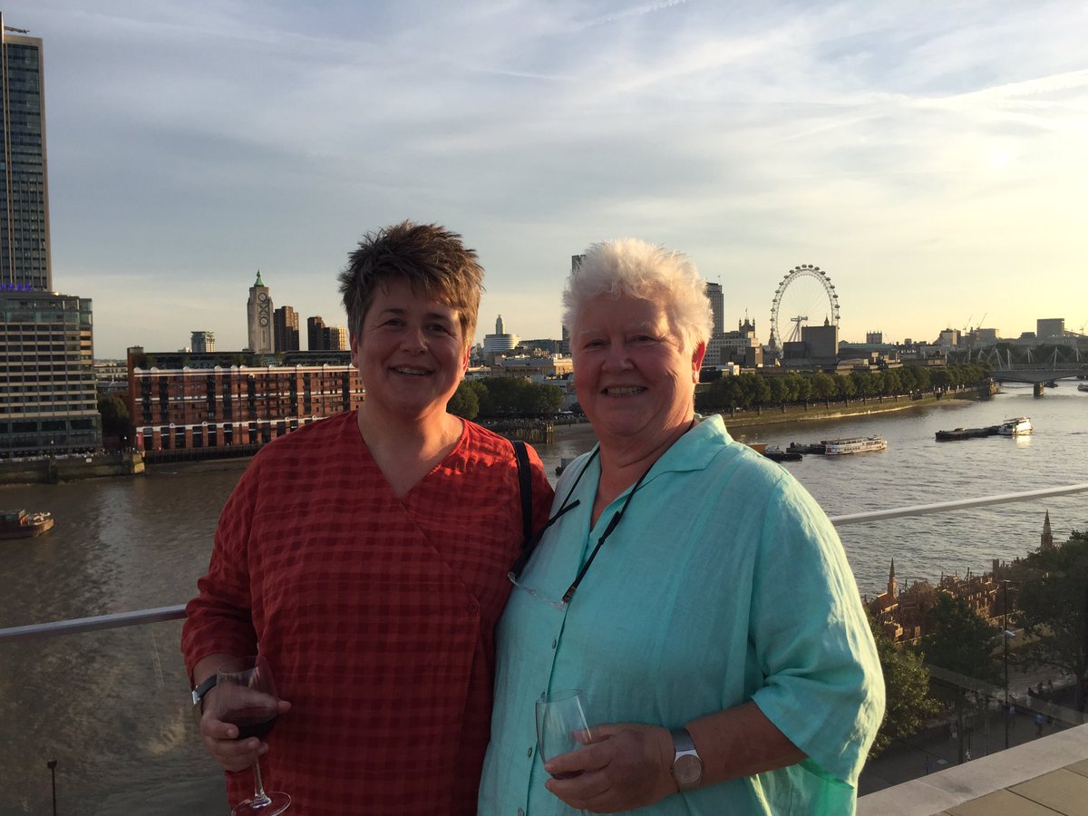 EmWilliamsBooks's tweet photo. Gorgeous views from the rooftop #parteee #Val30 @valmcdermid @LucyMalagoni @jk_rowling https://t.co/943rW5ithU