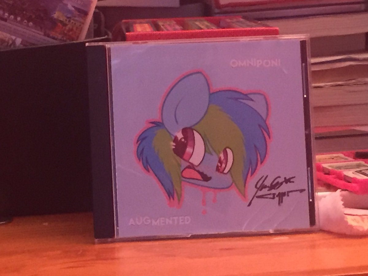 porterisaqt's tweet photo. i love this album.... https://t.co/WQ25LyiNa3