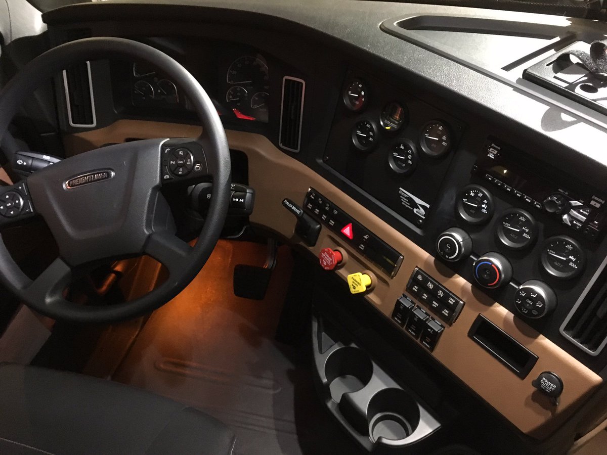 Heavy Duty Trucking On Twitter Interior Of The New