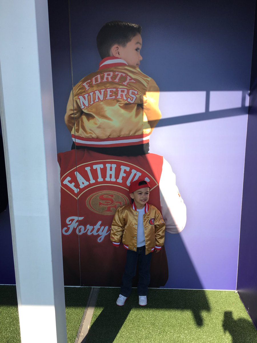 wemboski49's tweet image. Game day ritual...my son and I always ready and representing. Our picture at the esurance booth #SuiteSquadContest