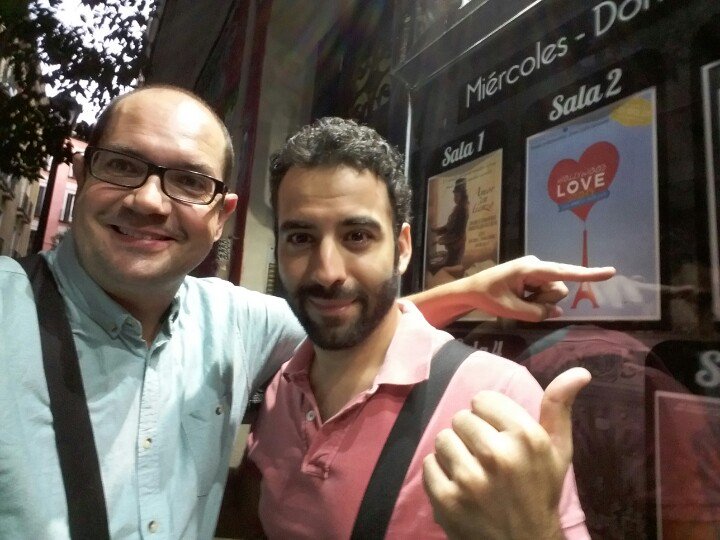NachoAres's tweet photo. A punto de entrar a ver a @joseluislozanoM #microhollywood @microteatro https://t.co/yfhD9K4INM https://t.co/IpXH0tisJe