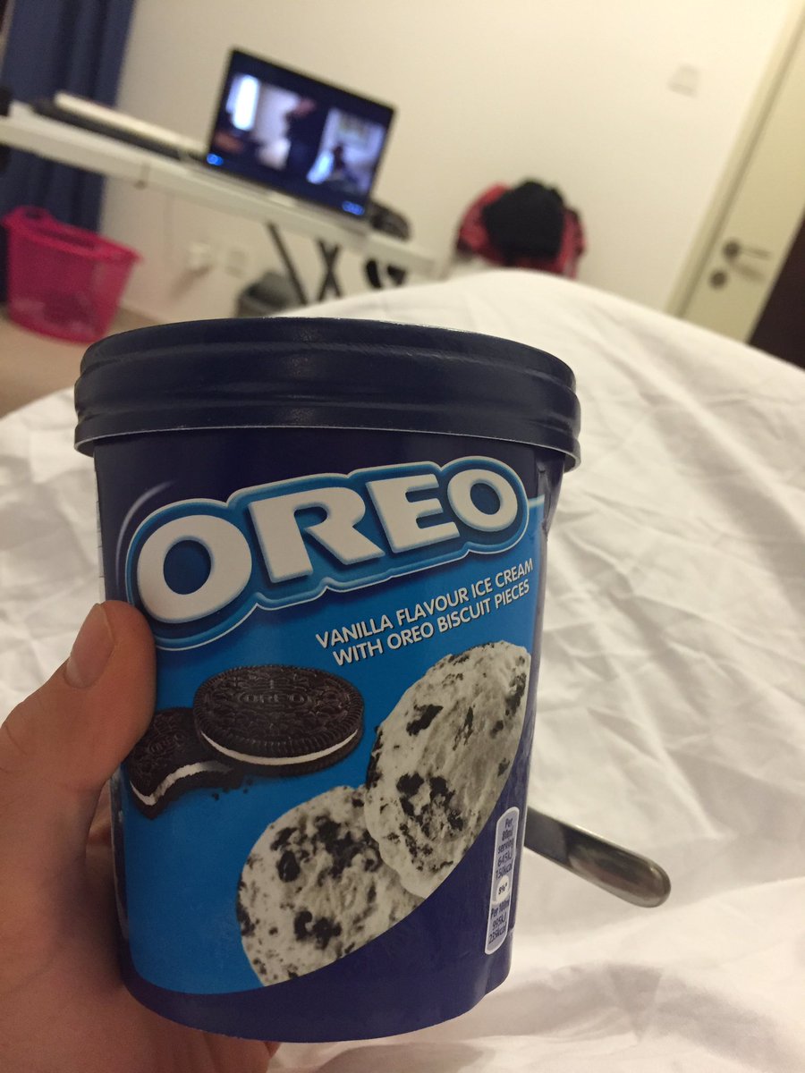 saaaashaaa's tweet image. Я только чуть чуть 👅