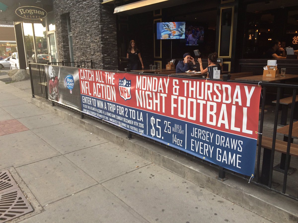 FuzedDesign's tweet image. My banner design on @17thavesw #grapicdesigner #yyc #calgary