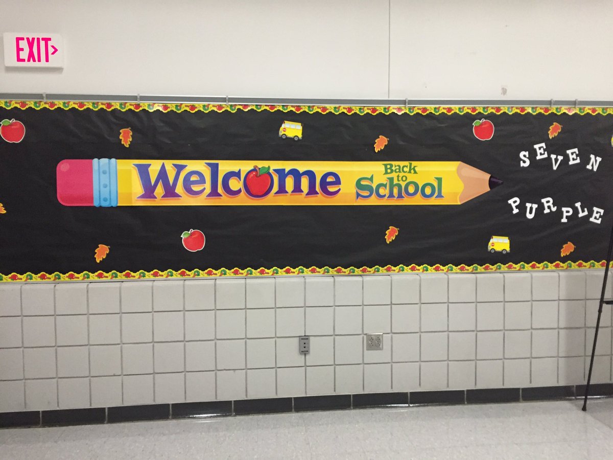 MrsHamannNMS's tweet photo. New school year.#7purplerocks https://t.co/eBXw0KI9UB