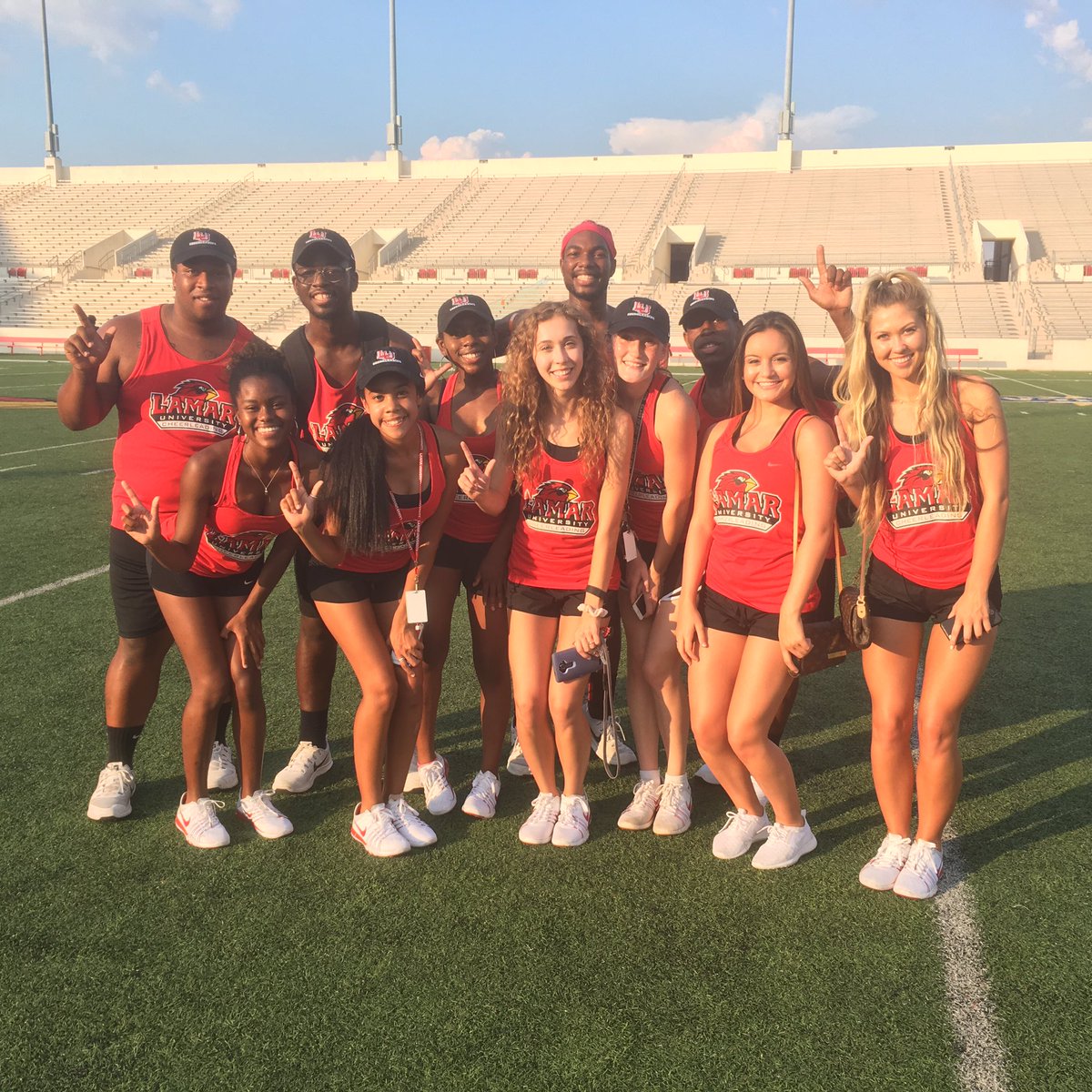 LamarUCheer's tweet photo. Back to school bash! #BigRedTakeOff https://t.co/pvB0e7naYQ