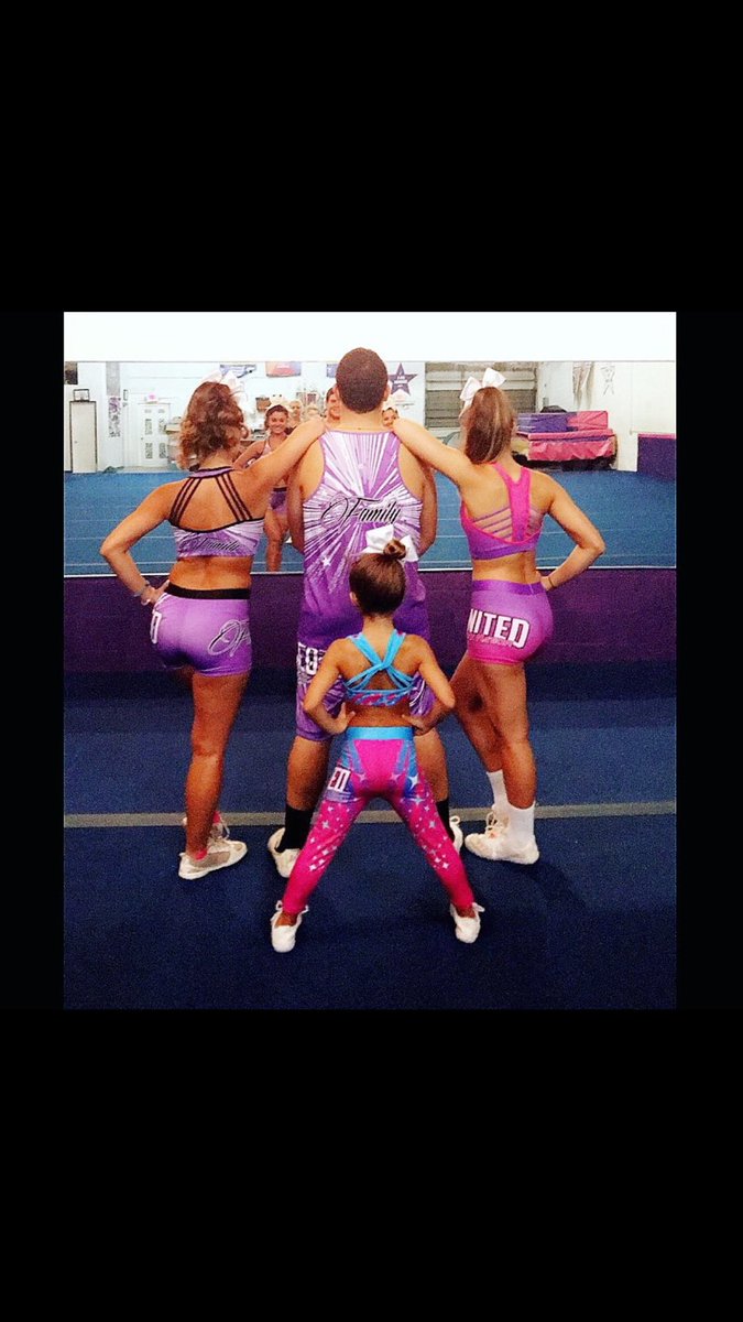 So obsessed with all 3 sets😍😍😍