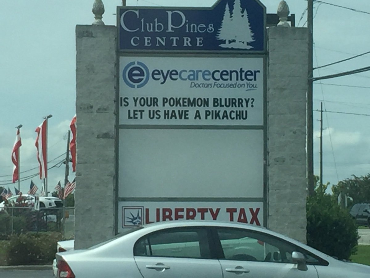 PokemonGoNews's tweet photo. If only new glasses could help find Pokémon in #PokemonGO. [credit] u/OPMush https://t.co/PZabuOE7wd