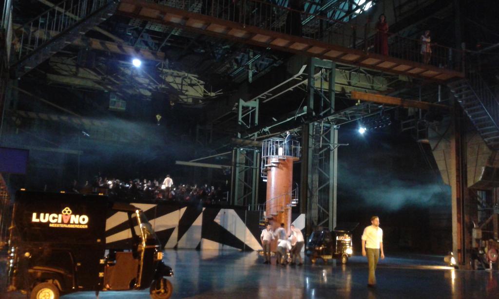 bosw8terTineke's tweet photo. Gave voorstelling en bijzondere Don Giovanni #hollandopera in werkspoorkathedraal! Volgend jaar weer fort Rijnauwen? https://t.co/Nh8rADOzoa