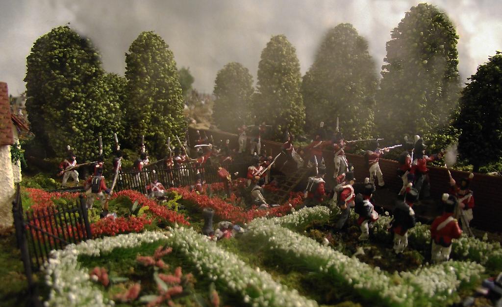 HatMiniatures's tweet image. #Waterloo #Hougoumont #Napoleon by Chris Dodson
