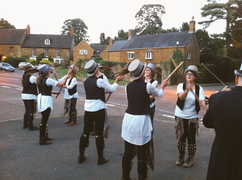A spot of dancing <a href="/WomensInstitute/">Women's Institute</a> and a few pointers on the history of women in Adderbury Morris <a href="/sharpbluntdance/">Sharp and Blunt</a>