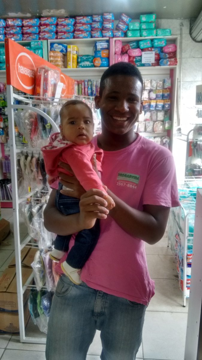 Popodaola1234's tweet photo. Amo Minha Princesinha 
#Hemilly https://t.co/5ZlLX7UUMR