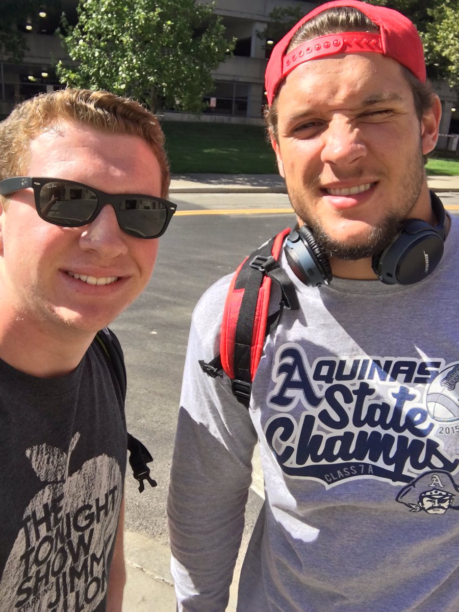 SkeedMarxx's tweet photo. The top 2 freshmen football recruits in the nation, me and Nick Bosa. So much talent in one picture #GoBuckeyes https://t.co/JnK6OH7TNc