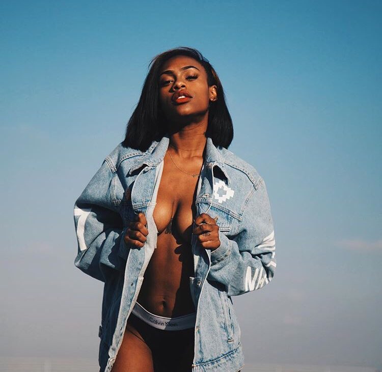 MILLIEON_'s tweet photo. https://t.co/3X6pn9RT6B 🔥🔥#JungleJacket https://t.co/FRxvWHBs18