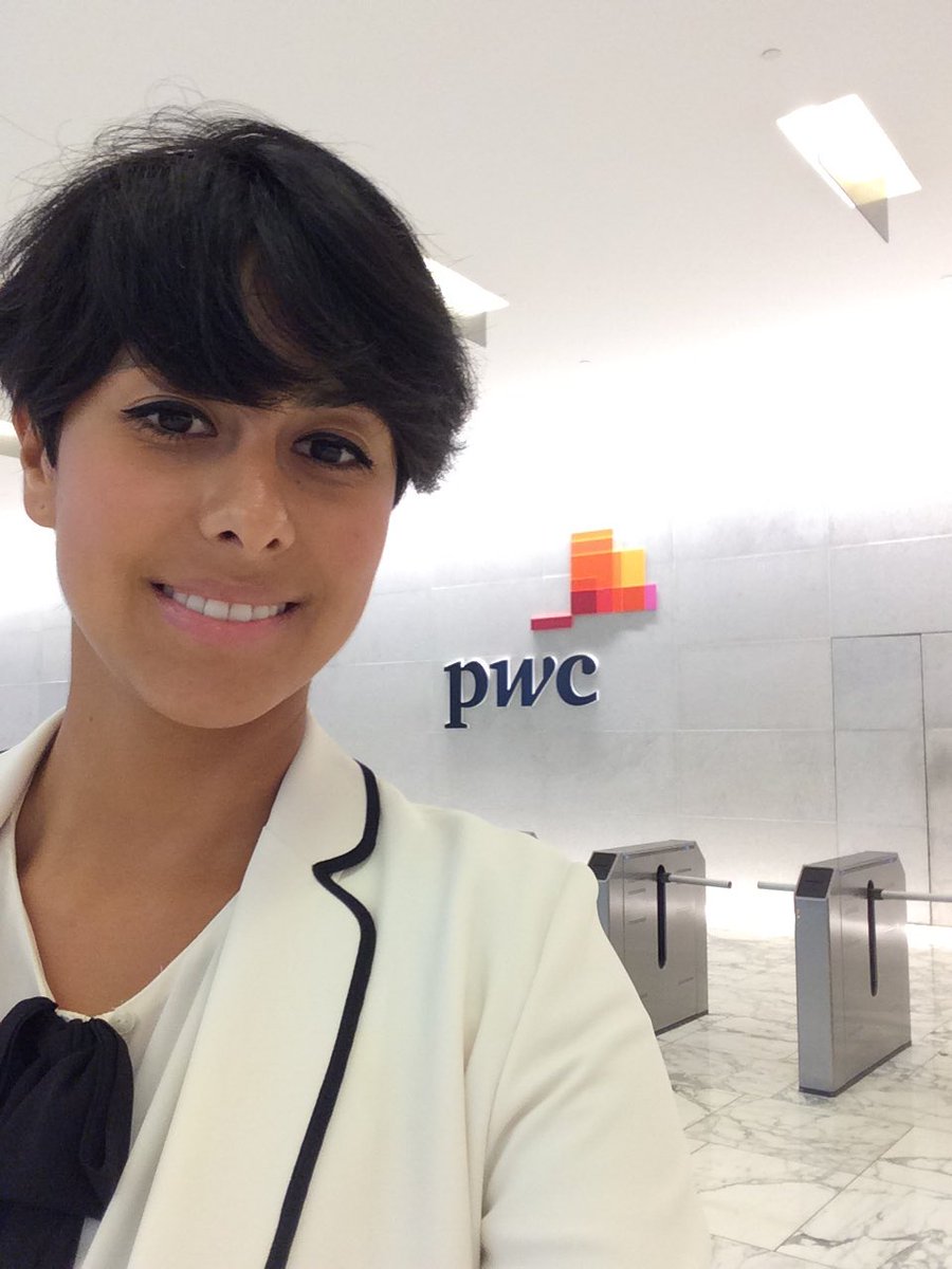 EchoComNet's tweet image. We are here! We are here! #latism #pwc_llp #LOFT #HispanicHeritage