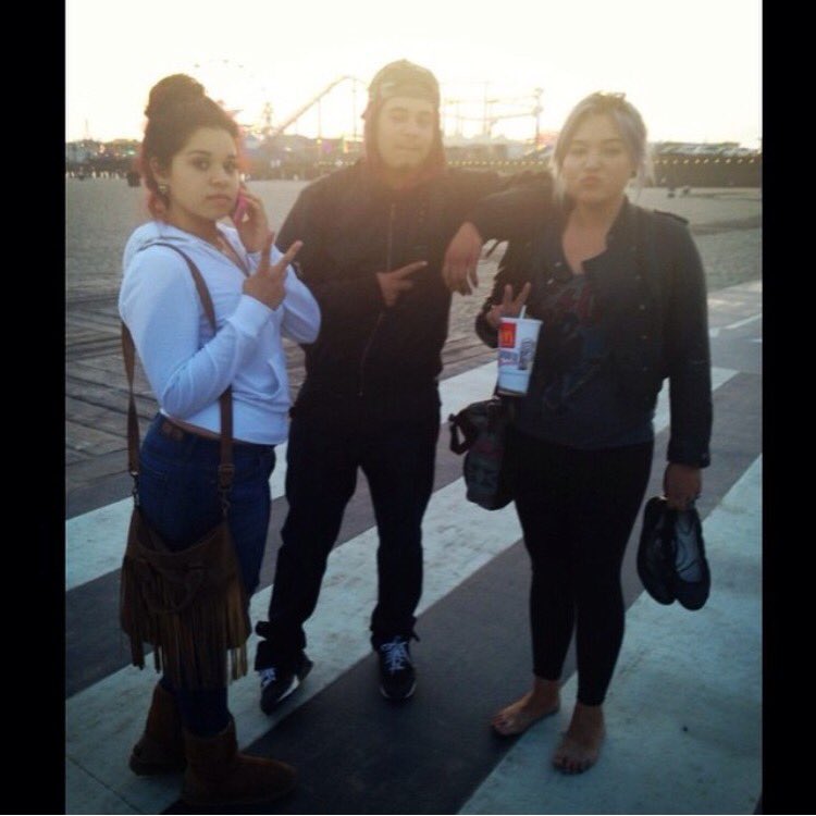 kutiekris_'s tweet image. #tbt #springbreak2011 #missmyredhair