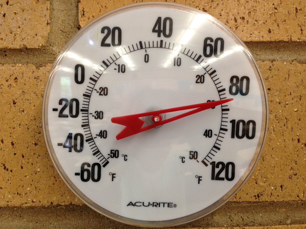 MrsLKalt's tweet photo. 90 degrees in my classroom today and a high of 39 students in my 1st period class.  Ridiculous. https://t.co/QUraDVVJZo