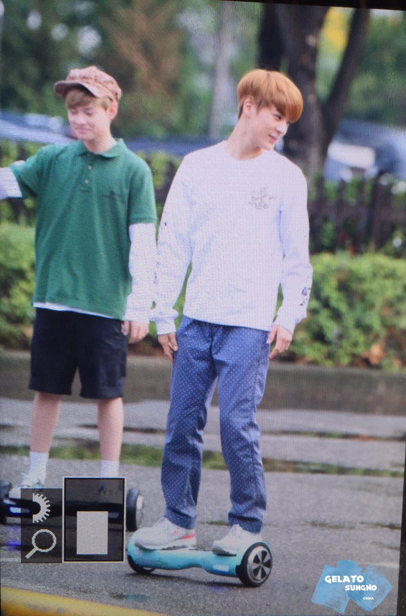 SungnoGelato's tweet photo. #NCT_DREAM 160902 music bank #JENO 출근 https://t.co/PwDV2ypXp9