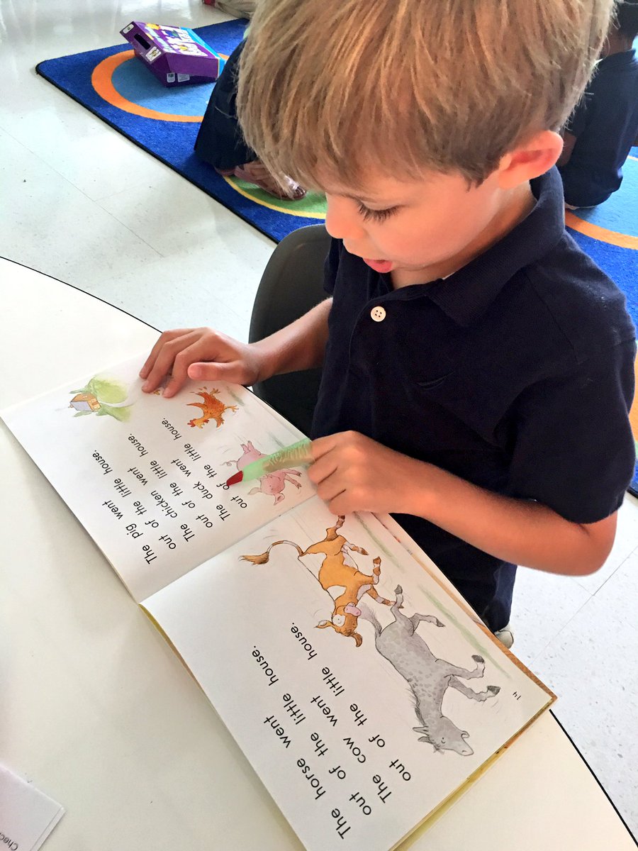 ms_barna's tweet photo. Shoutout to @mrs_ashleyogle for getting my class hooked on spooky tracking fingers! The kids LOVE them! ☺️ https://t.co/22650VcFIO