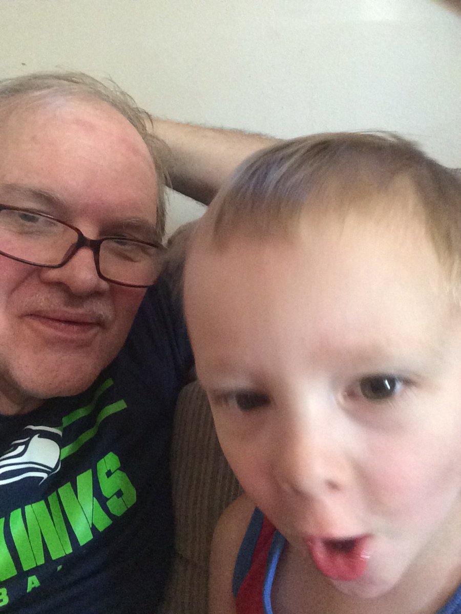 ZenDoc's tweet image. Seahawks score! @Seahawks Very cool, Ryder!  We knew they would do it!!! #SeahawksWin! swarmapp.com/c/4M2dXyJ5YJS