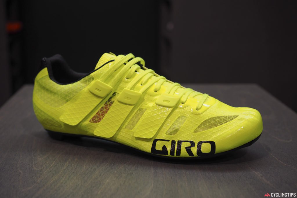 Stay up to date with all the latest from #Eurobike with coverage from our team on the ground cyclingtips.com/2016/09/eurobi…