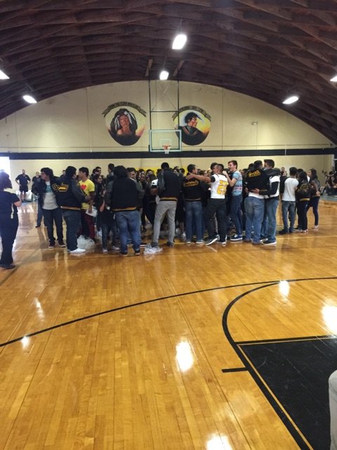 SantaRosaHS's tweet photo. @SantaRosaHS Class of 2017 received  their letter jackets this past Friday. #SRHSLTLT #WinTheDay #WarriorsOnTheRise https://t.co/JbeEaMPmhI