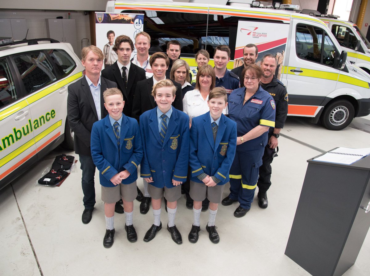 AmbulanceTas's tweet image. “It takes a system to save a life” and on May 14 the system worked exactly the way it should bit.ly/2cuR9GI