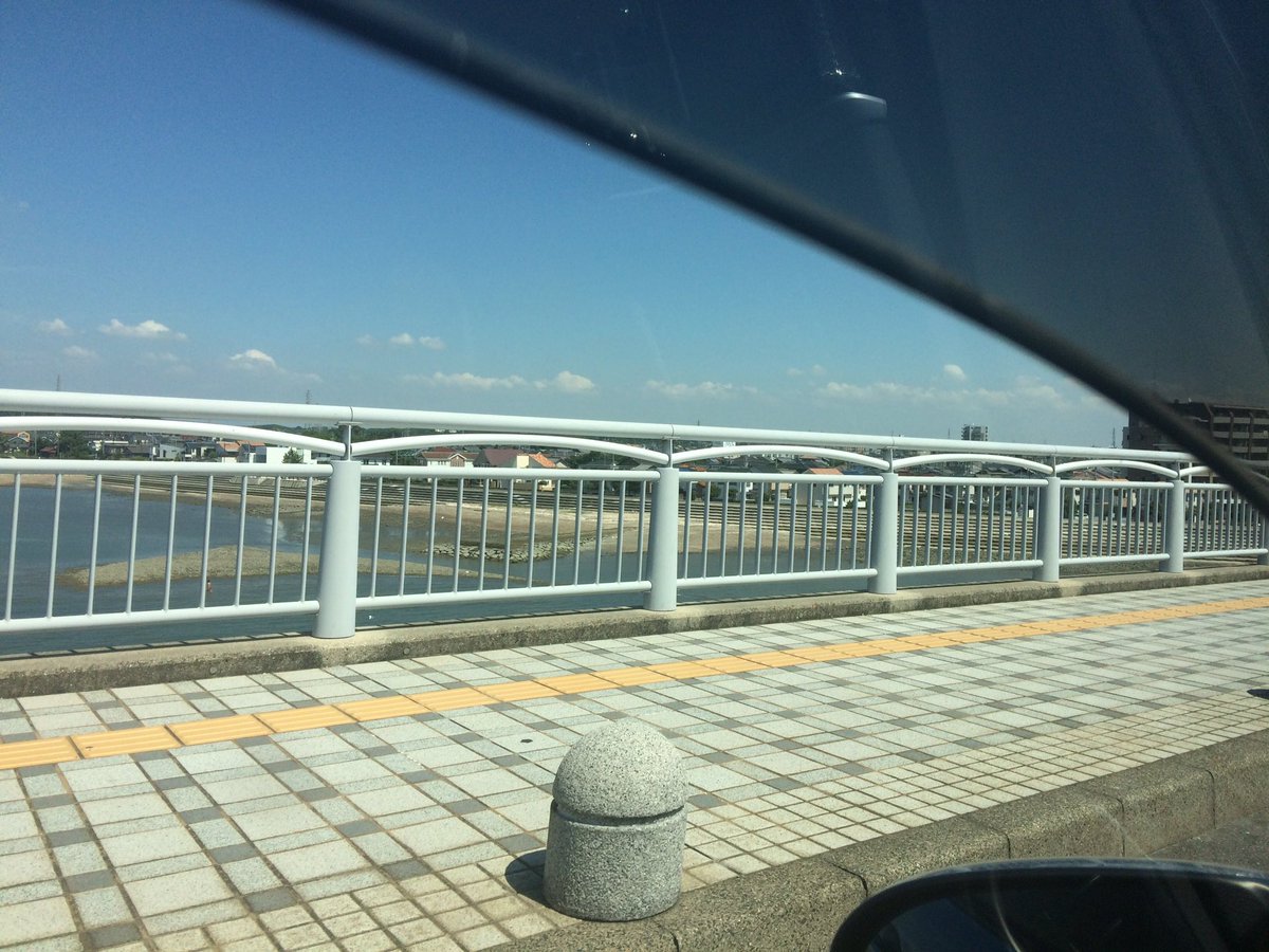 新舞子なう

着いた途端帰るっていう訳わからないことしたw

帰りは助手席b