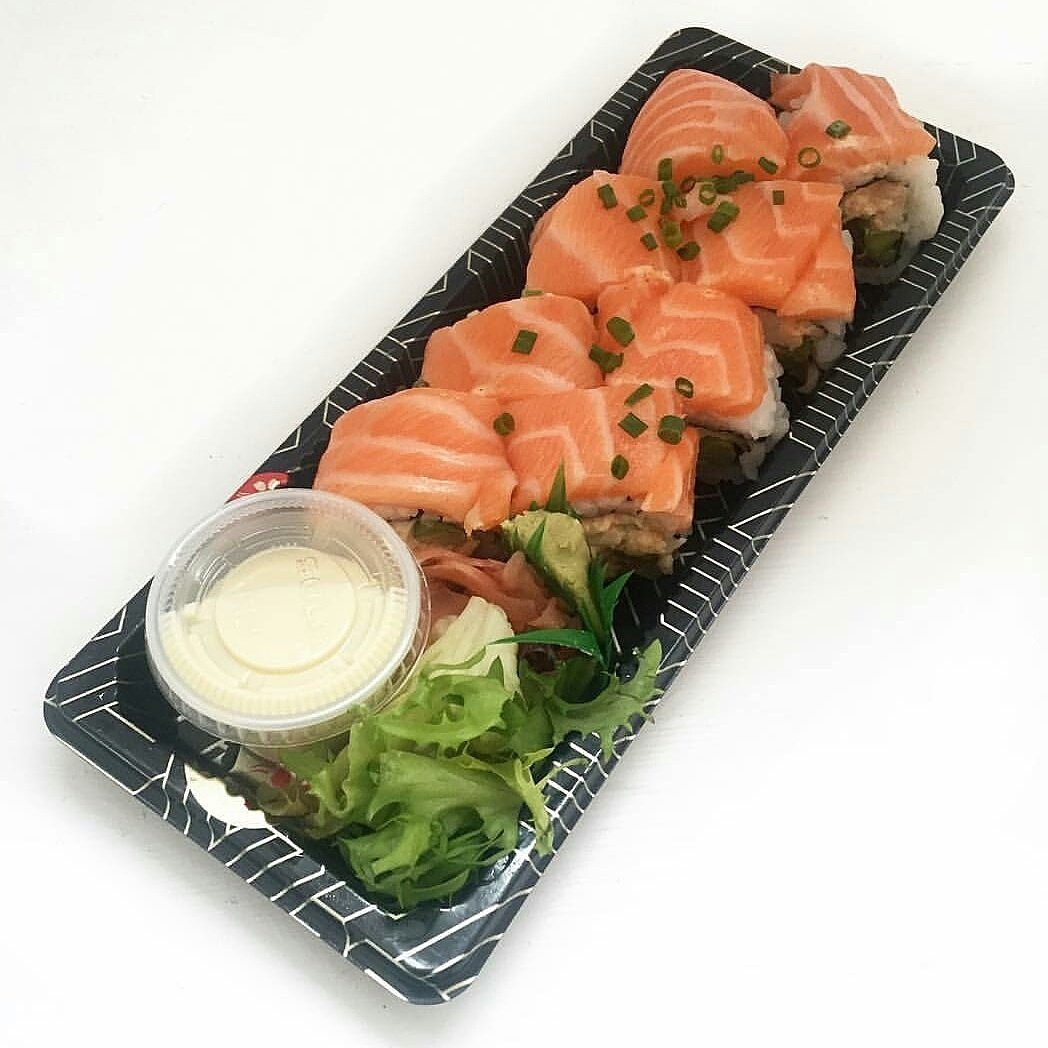 SplashPrinting_'s tweet photo. Although it's been a 4 day week... It has felt like a full week! Time for some Friday sushi we say. 👌 #London #Sushi https://t.co/z9za5SuxsL