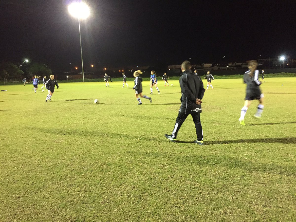 AdelaideCityFC's tweet photo. Warm Up | 15 mins to KO #FULvMU #ACGirls https://t.co/sQ2KIqIprt