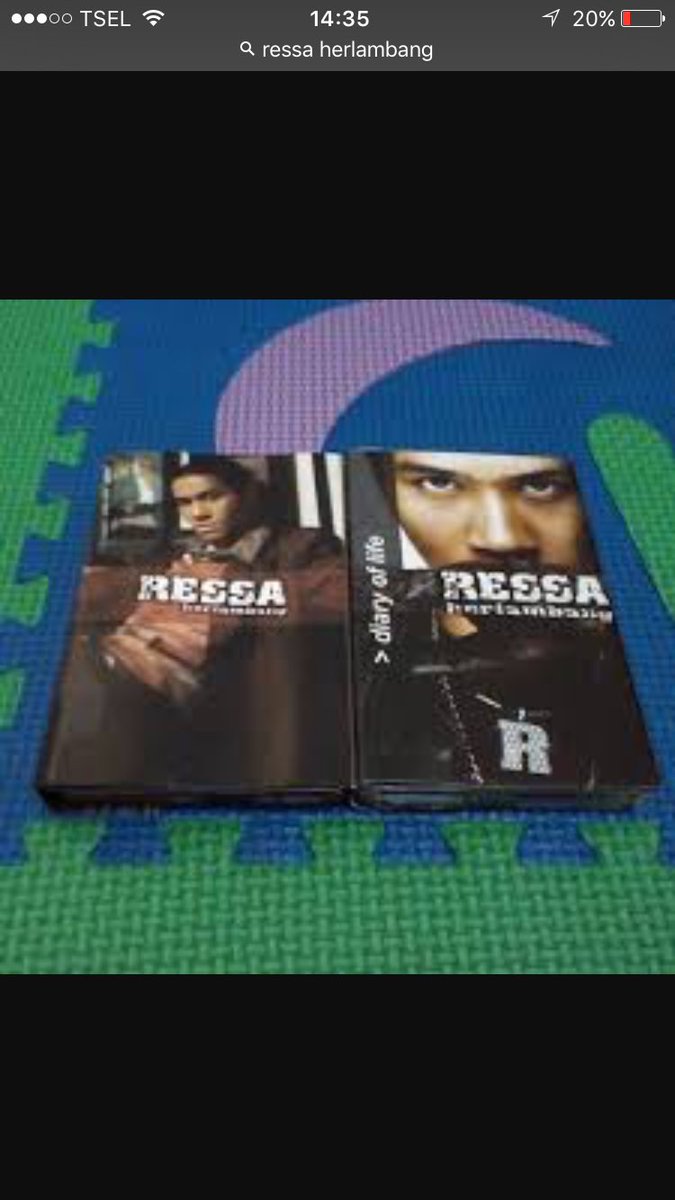 Dapet kiriman photo dari #kasetjakarta album pertama Ak dan kedua is almost 18 years ago