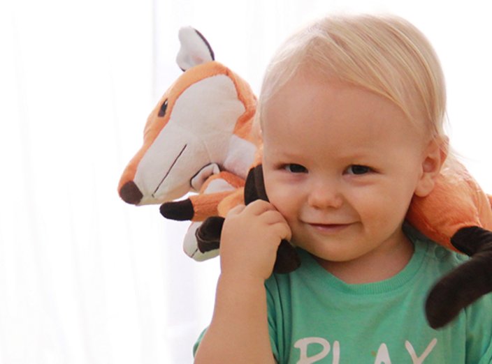 Als dit bericht meer dan 50x geliked / geretweet wordt, verloten we een pak Pampers onder de likers / retweeters!