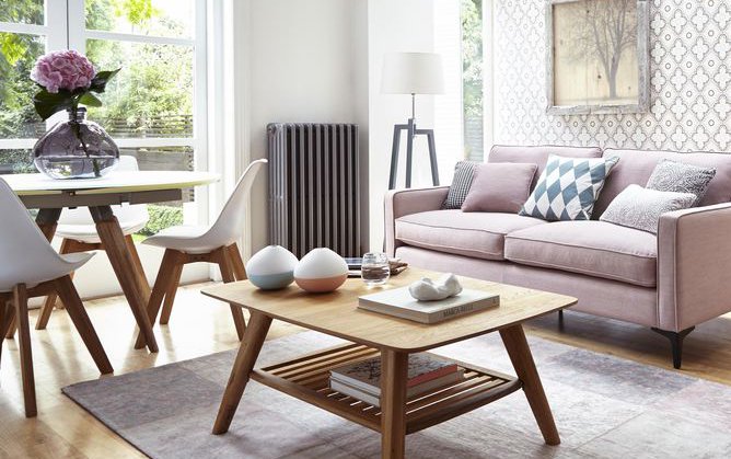 HB's tweet image. 5 design tricks for a small living room buff.ly/2bIPfiz