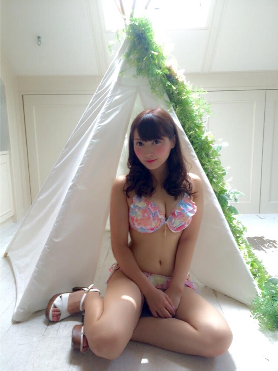 太田里織菜 水着
