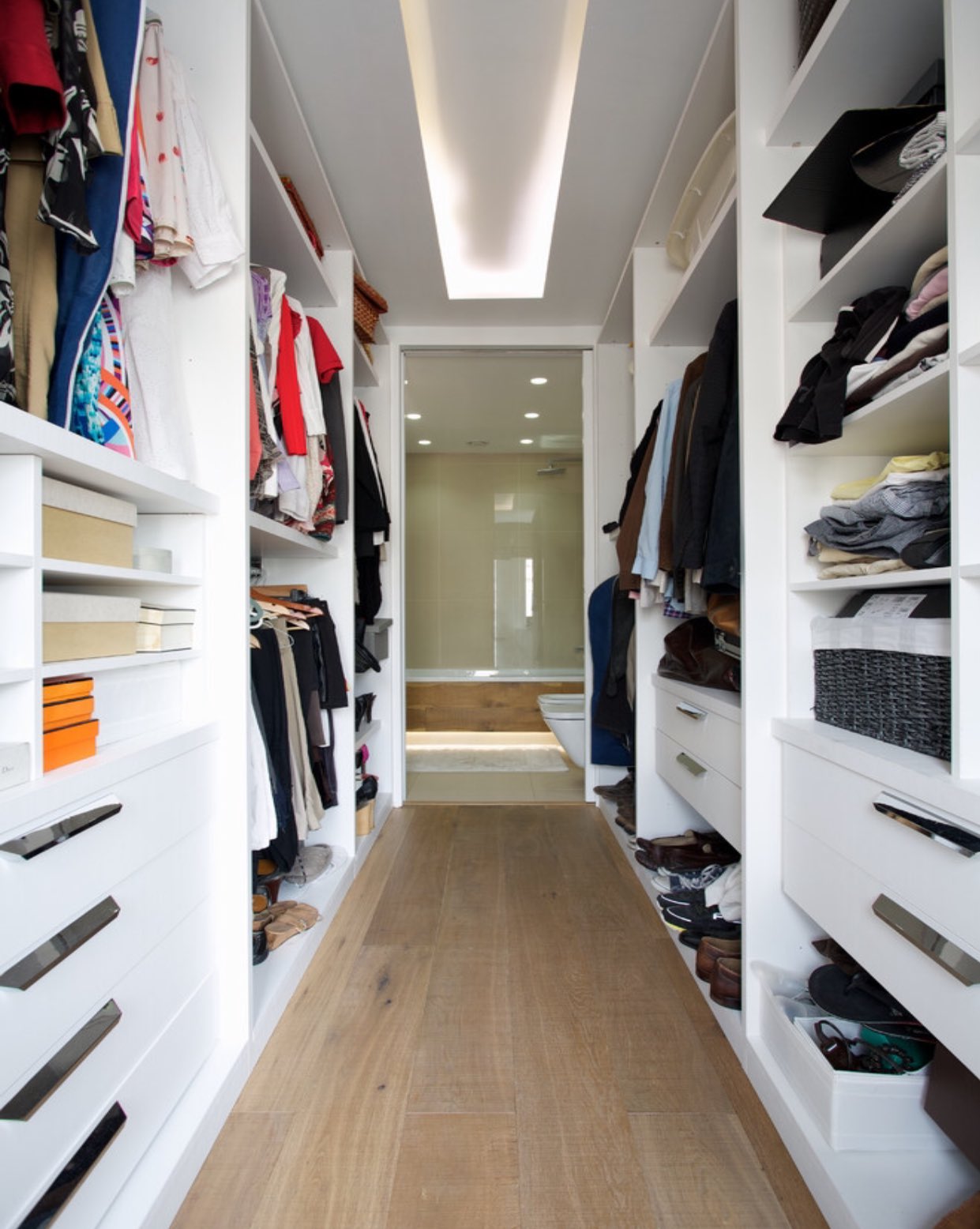 ديكور اليوم ! on Twitter "ديكورات خزانه ملابس مساحة صغيرة ومناسبة