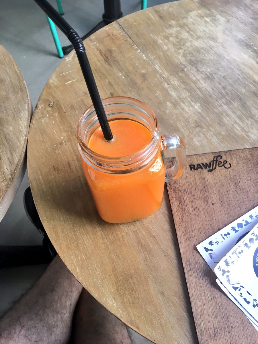 Ger_Carrizo's tweet photo. Después de una muy buena mañana de reuniones,un #raworange en @rawffee proyecto en el cual colaboramos @TandemGastro https://t.co/IVigpxRVi3