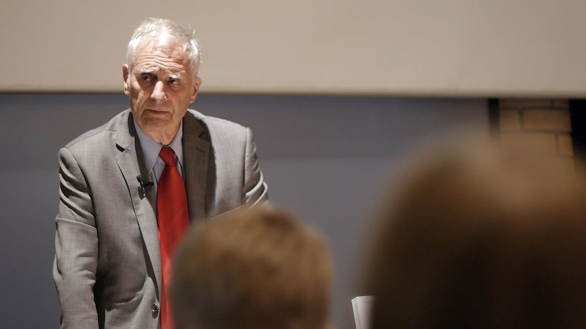 HeritageFundUK's tweet image. #ChangingLives: Steven shares his Holocaust story on the #ForeverProject @HolocaustCentUK bit.ly/2bMEjj2