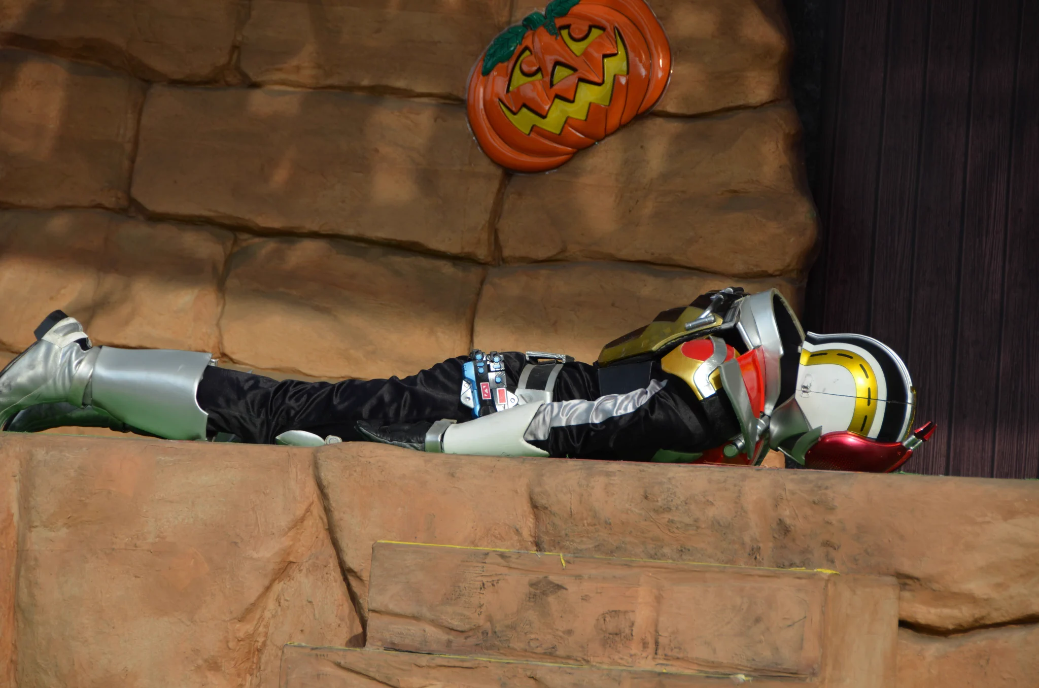 帰らせてあげてｗｗｗ電王のサービス精神は素晴らしいけどその姿はあかんｗｗｗ