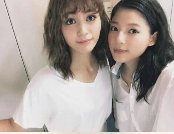 anna07110801's tweet photo. タグしまーす！
#拡散希望 
🌏 Osaka 片寄さんの出身近く

👧 中1 バスケ🏀

💓E-girls

💓杏奈

💓ののあん.もげもげ

#RTした人全員フォローする 
#RTした人全員フォローする https://t.co/hWBEJOKzQo