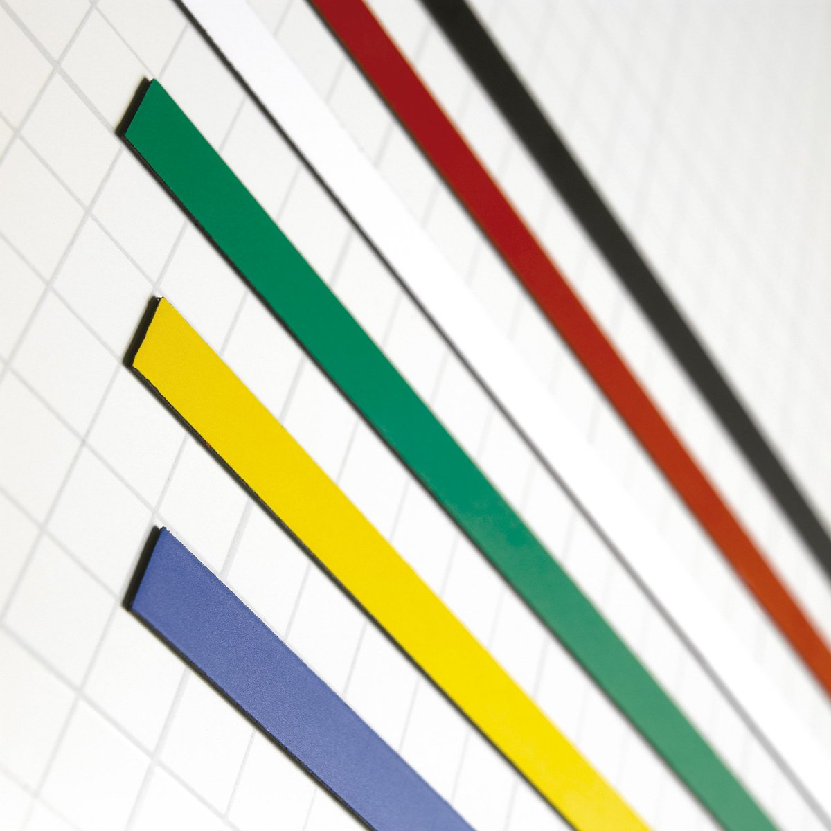 PSisplamo's tweet image. Una pizarra no es una pizarra si no se puede utilizar. ¡Sácale provecho con nuestros accesorios!