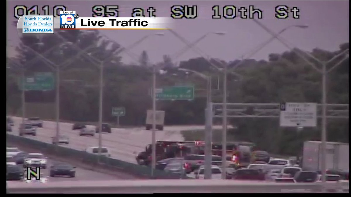 Crash on I-95 NB at SW 10th St #traffic https://t.co/zUNzUi1vHa