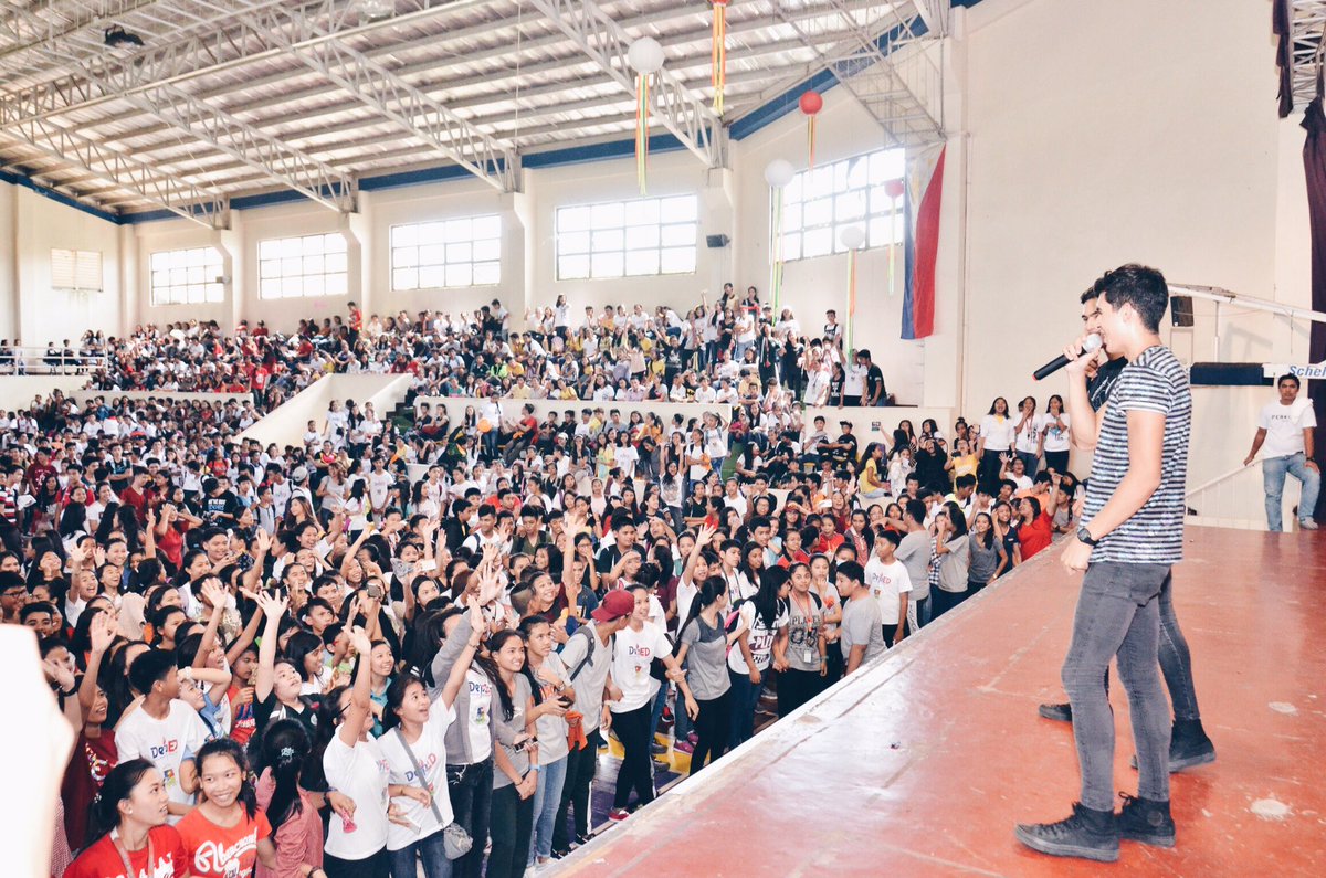 PerkinsTwins's tweet photo. So much love for Tagaytay City Science High School! You guys were amazing thanks for the love! ❤️ #PerkinspiredTour https://t.co/hjQcjE00Lk