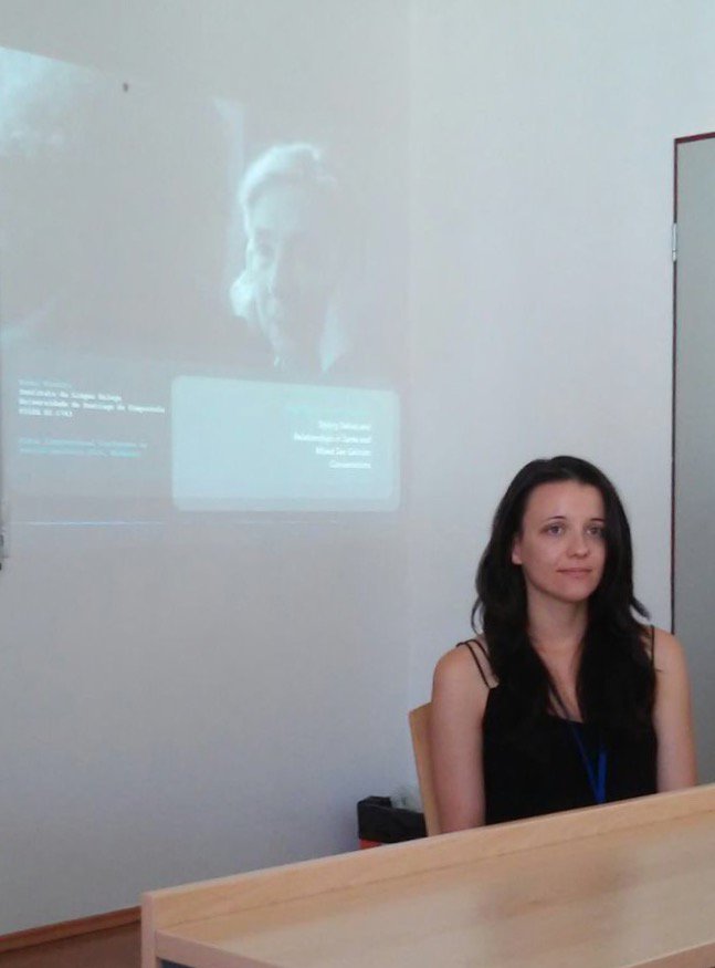 ILG_USC's tweet photo. A investigadora Noemi Basanta, no 1st International Conference on Sociolinguistics #ICS1 https://t.co/X5iuQiwAeD https://t.co/GlzD5Tqp3S