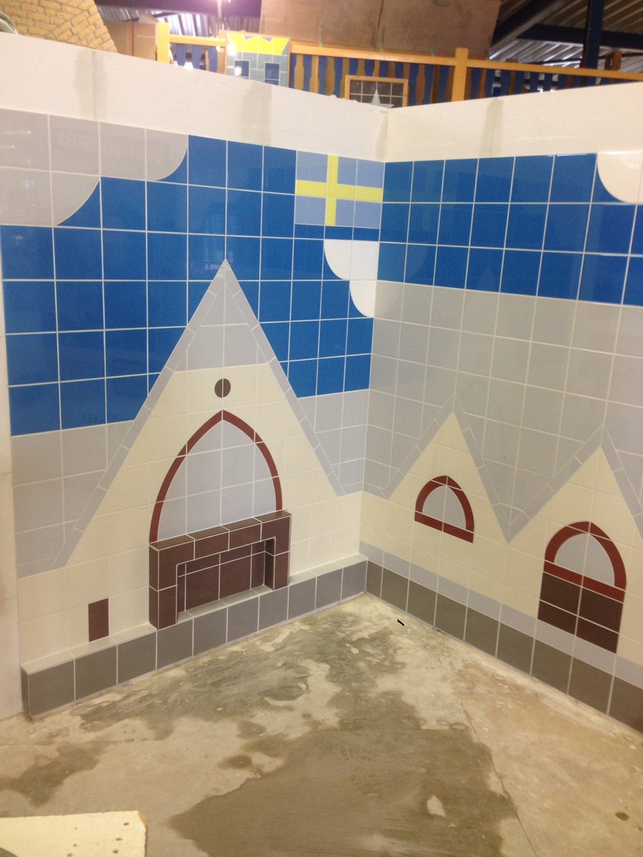 Wilhelm traint voor Göteborg ism <a href="/rocvantwente/">ROC van Twente</a> <a href="/TegelsAlmelo/">Rietmeijer Tegels</a> <a href="/bovatinfo/">bovatin</a>. Tegels beschikbaar gesteld door @mosatiles