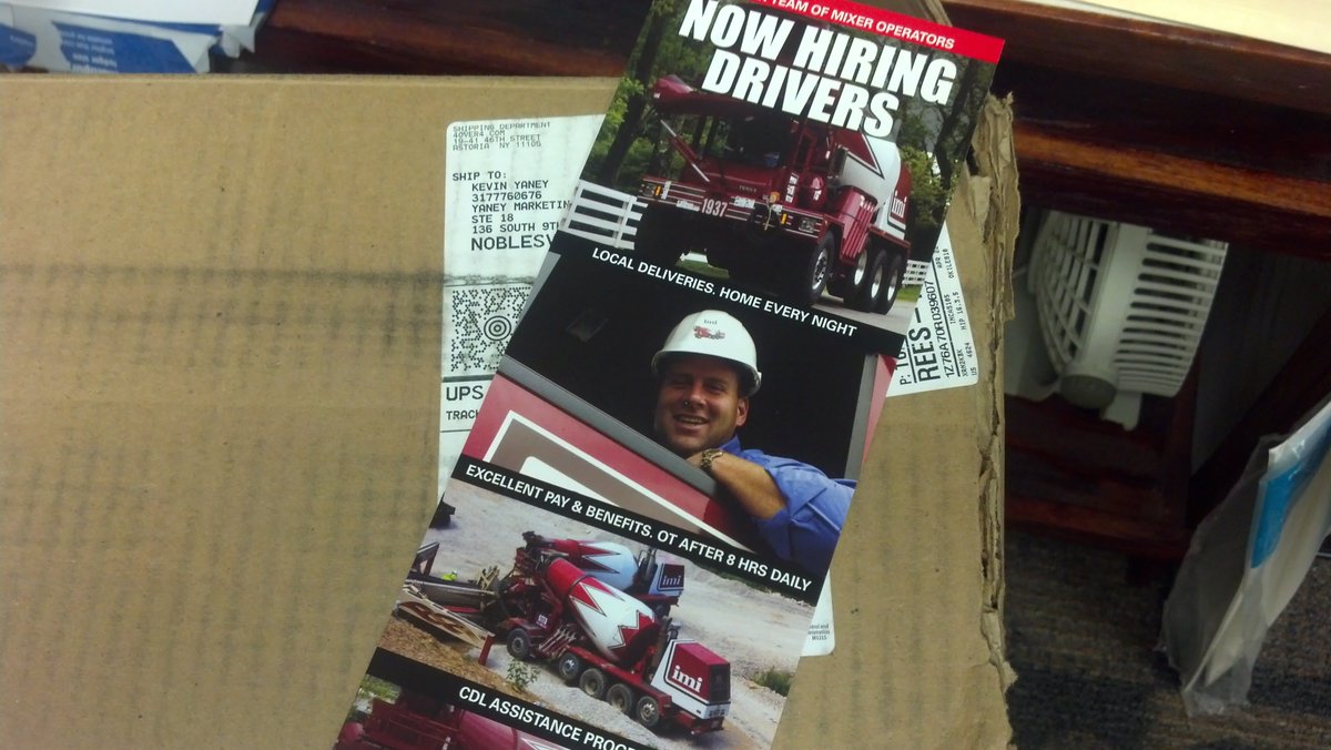 yaneymarketing's tweet photo. @4over4 #picturemypackage,
#4over4dotcom #4over4 https://t.co/wH36kAG3aY