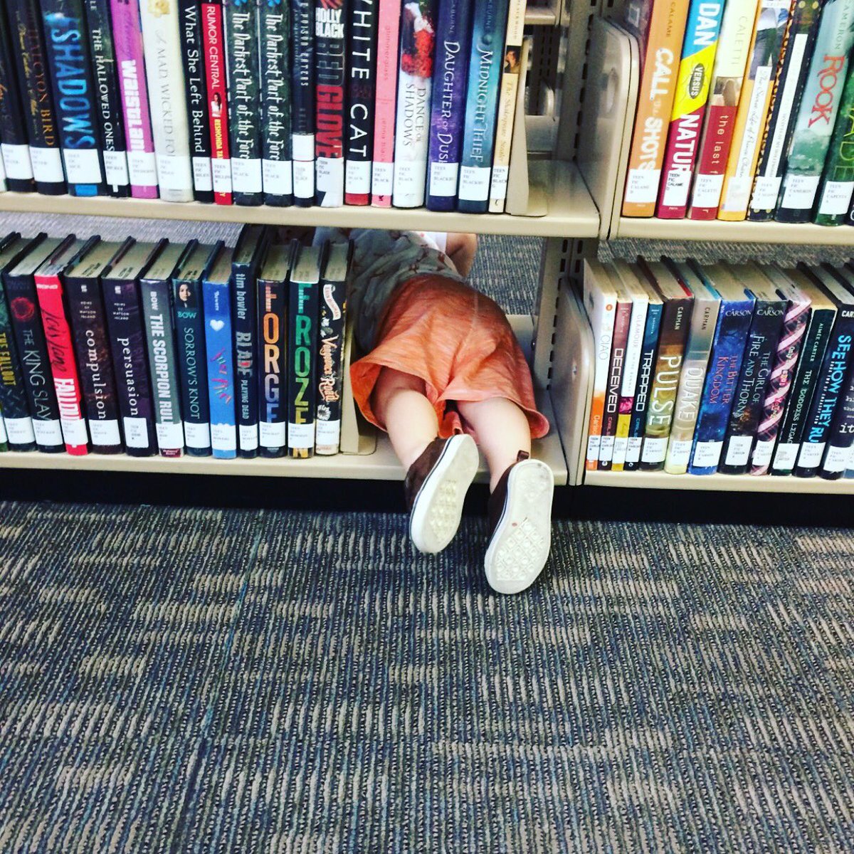 ICPL's tweet photo. A staff member shared this fun photo of her nephew at the Scottsdale Public Library. #libraryfun #diveintobooks https://t.co/AQ6BLZJKUp