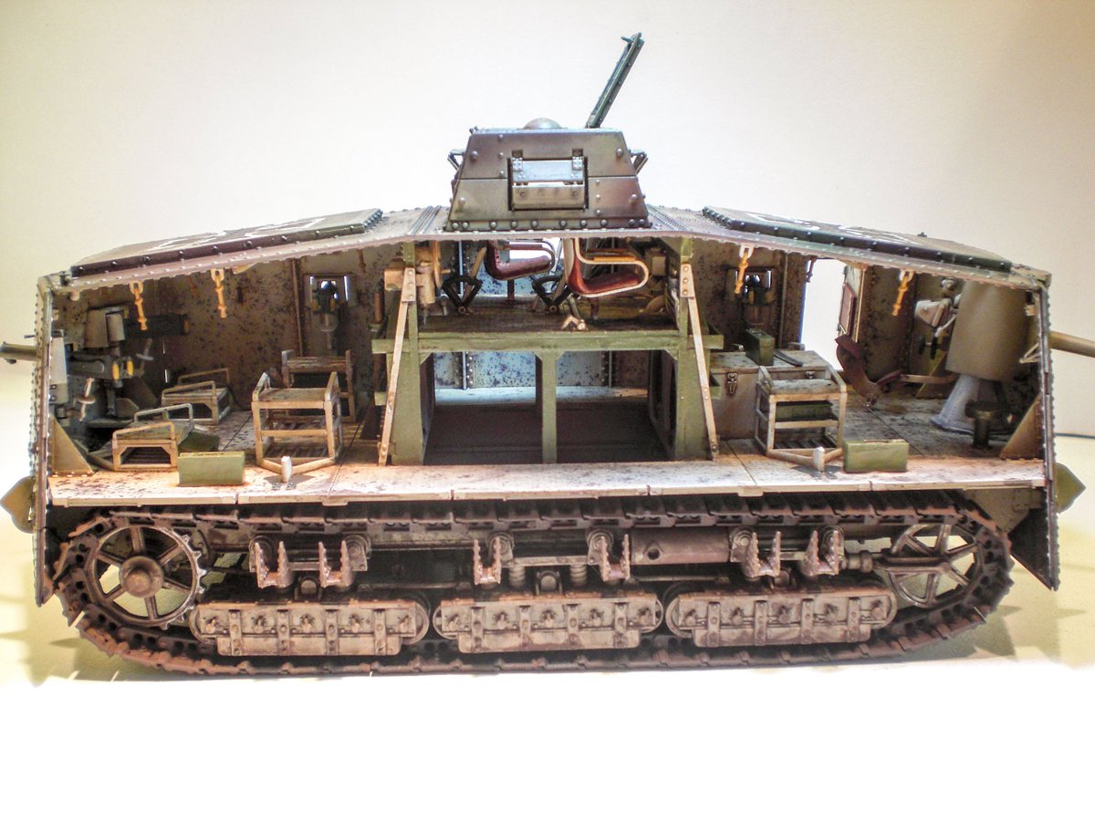 zb00p's tweet photo. #Meng #A7V #Sturmpanzer #Schnuck #modelkit #scalemodel. More photos on https://t.co/9yGCvhUfaG #ca_armour_models https://t.co/Osfg3arbrW