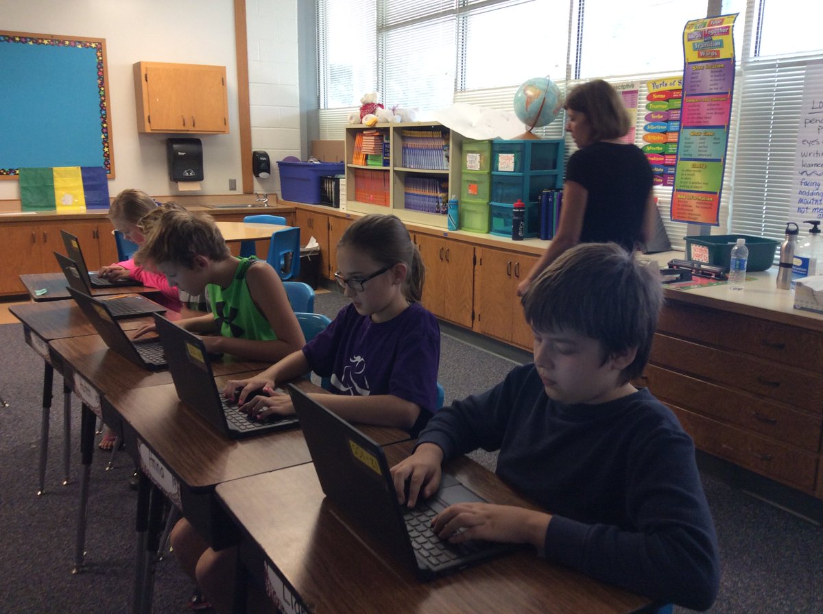 kteer105's tweet photo. Practice proper typing form with Mrs. Heckman https://t.co/mHautSgH5N